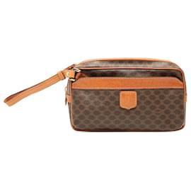 Céline Clutch in tela rivestita Macadam marrone Celine