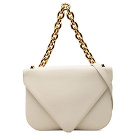 Borsa a catena in pelle bianca media Mount Envelope di Bottega Veneta