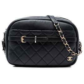 Borsa a tracolla piccola in pelle di agnello trapuntata nera con fibbia Chanel