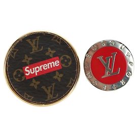 Spilla LOUIS VUITTON Collaborazione SUPRME metallo 2 Set MP2046 LV Auth YKZ1424M