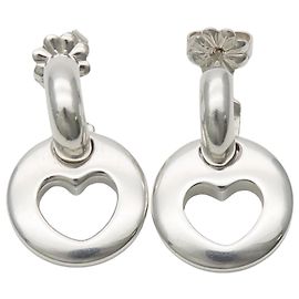 Orecchini a cerchio in argento sterling 925 a forma di cuore traforato Tiffany & Co.