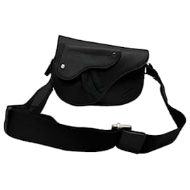 Pochette Messenger Saddle Dior in pelle di vitello grana nera