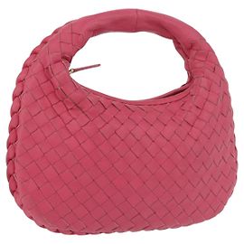 Intrecciato Hand Pouch aus Leder Bottega Veneta Rosa 189227 Auth 176060V