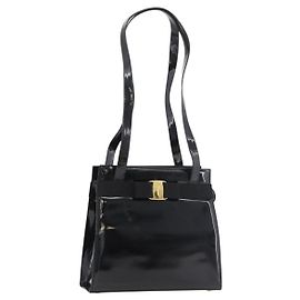 Borsa a mano Vala in pelle verniciata nera e oro Auth ka3922 di Salvatore Ferragamo