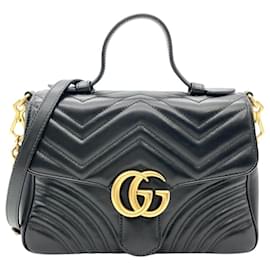 Sac à main en cuir noir GG Marmont de Gucci