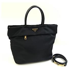 Borsa a mano Prada BN2531 in nylon e pelle nera