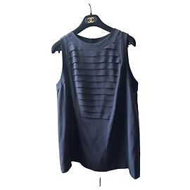 Rara blusa vintage Chanel azul marino