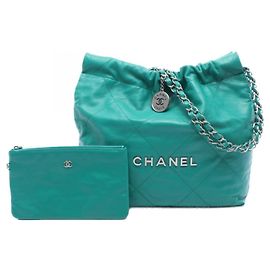Borsa a Spalla Chanel Matelassé 22 Piccola