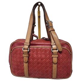 Bottega Veneta Intrecciato Montaigne Schultertasche Rot/Beige