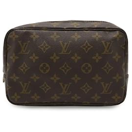 Trousse Toilette 23 Monogramma Louis Vuitton