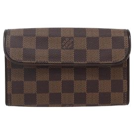 Louis Vuitton Florentine Waist Monogram Canvas