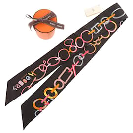 Foulard in seta nera Hermès Twilly Do Re Boucles