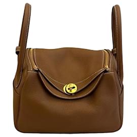 Hermès Lindy 26 in pelle Taurillon Clemence Oro