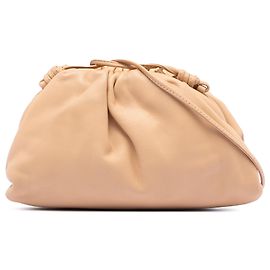 Bottega Veneta Mini Pouch in pelle di agnello beige con tracolla