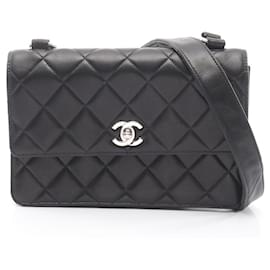 Borsa a spalla in agnello nero trapuntato Chanel
