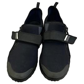 Baskets basses Prada Sport gris et bleu