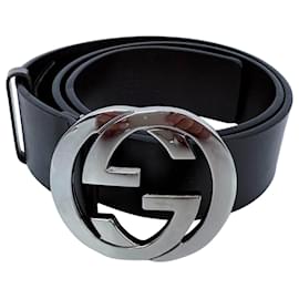 Dunkelbrauner Leder-Gürtel mit Gucci Interlocking GG Schnalle, Größe 75