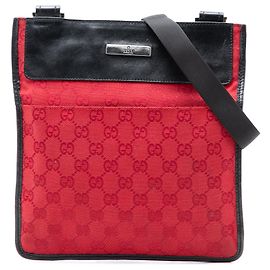 Sac à bandoulière en toile GG rouge Gucci