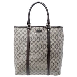 Tote Verticale Joy GG Supreme Beige di Gucci