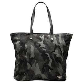 Graue Tessuto Camouflage Tote von Prada