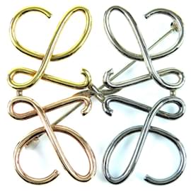 Spilla Anagramma Loewe Oro Argento Bronzo