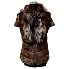 Autre Marque Marder und silberner Nerzfelljacke dunkelbraun