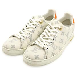 Sneaker aus Monogrammstoff der Frontrow-Linie von Louis Vuitton