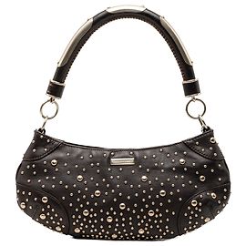 Borsa a tracolla cadetto in pelle di vitello nera con borchie Burberry