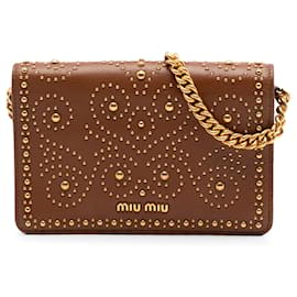 Miu Miu Portafoglio Lux in Madras di Pelle di Capra Marrone con Borchie