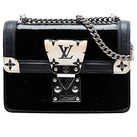 Louis Vuitton Nero Monogram Vernis Wynwood