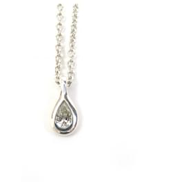 Collana di diamanti a forma di pera By the Yard di Elsa Peretti di Tiffany & Co.