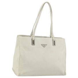Prada Bolsa Tote de Couro Branca Prata Auth am11340