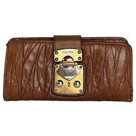 Vintage Miu Miu Matelassé Leder Langbörse in Cognacbraun