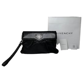 Clutch in pelle vintage Givenchy Avantgarde nera