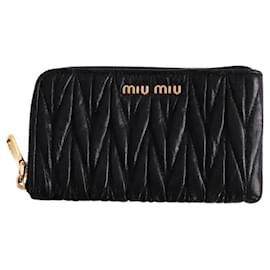 Miu Miu Cartera negra