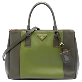 Borsa Prada Galleria Double Zip in Saffiano Lux bicolore verde medio