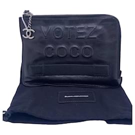 Chanel Clutch Tasche aus schwarzem Leder