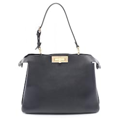 Borsa Fendi Peekaboo Soft Medium