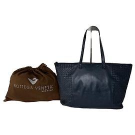 Borsa a spalla in pelle nappa Intrecciato vintage Bottega Veneta blu navy