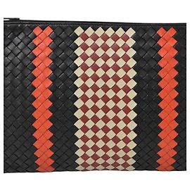 Bottega Veneta Intrecciato Clutch Tasche aus Senfgelbem Lammleder
