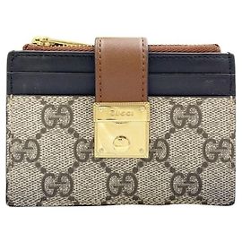 Porta carte con moneta GG Supreme di GUCCI