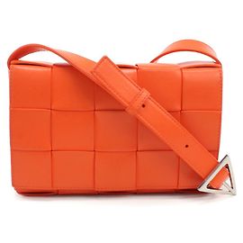 Bolsa de ombro média Cassette laranja Bottega Veneta