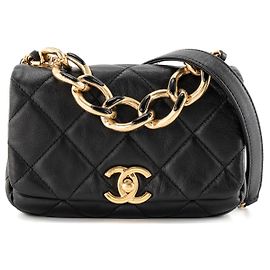 CHANEL - Borsa a tracolla Color Match Chanel in pelle liscia nera