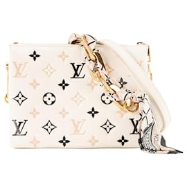 LOUIS VUITTON - PM Coussin Umhängetasche Louis Vuitton aus beigem Leder Limitierte Auflage