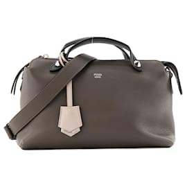 FENDI - Borsa a tracolla By the Way MM Fendi in pelle liscia grigia