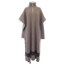 Hemdress aus Kaschmir von Hermès