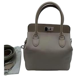 Borsa a mano Hermès Toolbox 20 Milk Box in pelle grigia