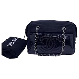 Borsa Chanel Camera Bag in pelle nera