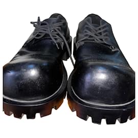 Scarpe Derby in pelle nera con suola spessa Balenciaga