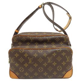 Borsa a Spalla Nile M45244 di Louis Vuitton